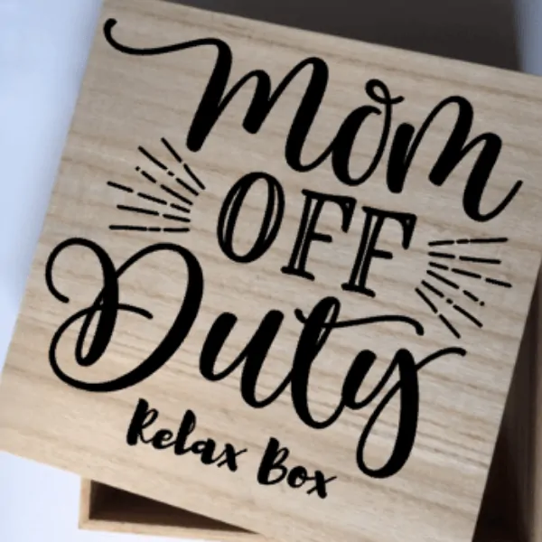 kadobox mom off duty met doucheschuim en sokken