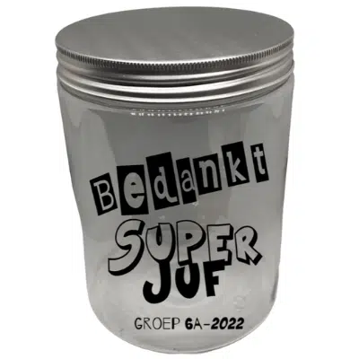 Snoeppot bedankt superjuf